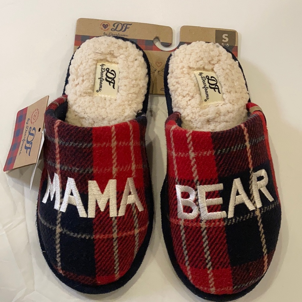 MAMA BEAR memory foam slippers NWT Sz Small S Buffalo Plaid Camp Dearfoams